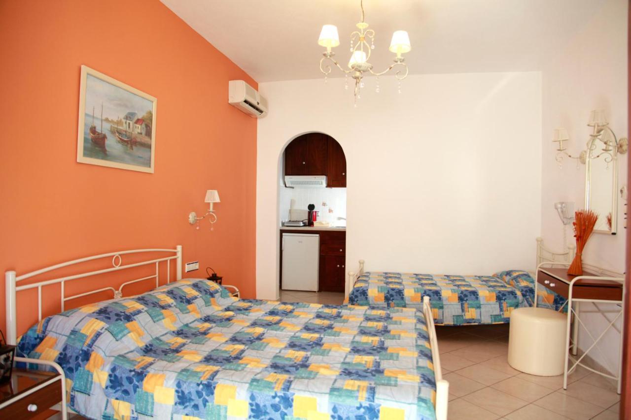 Maria'S Residence Agia Anna  Exterior photo