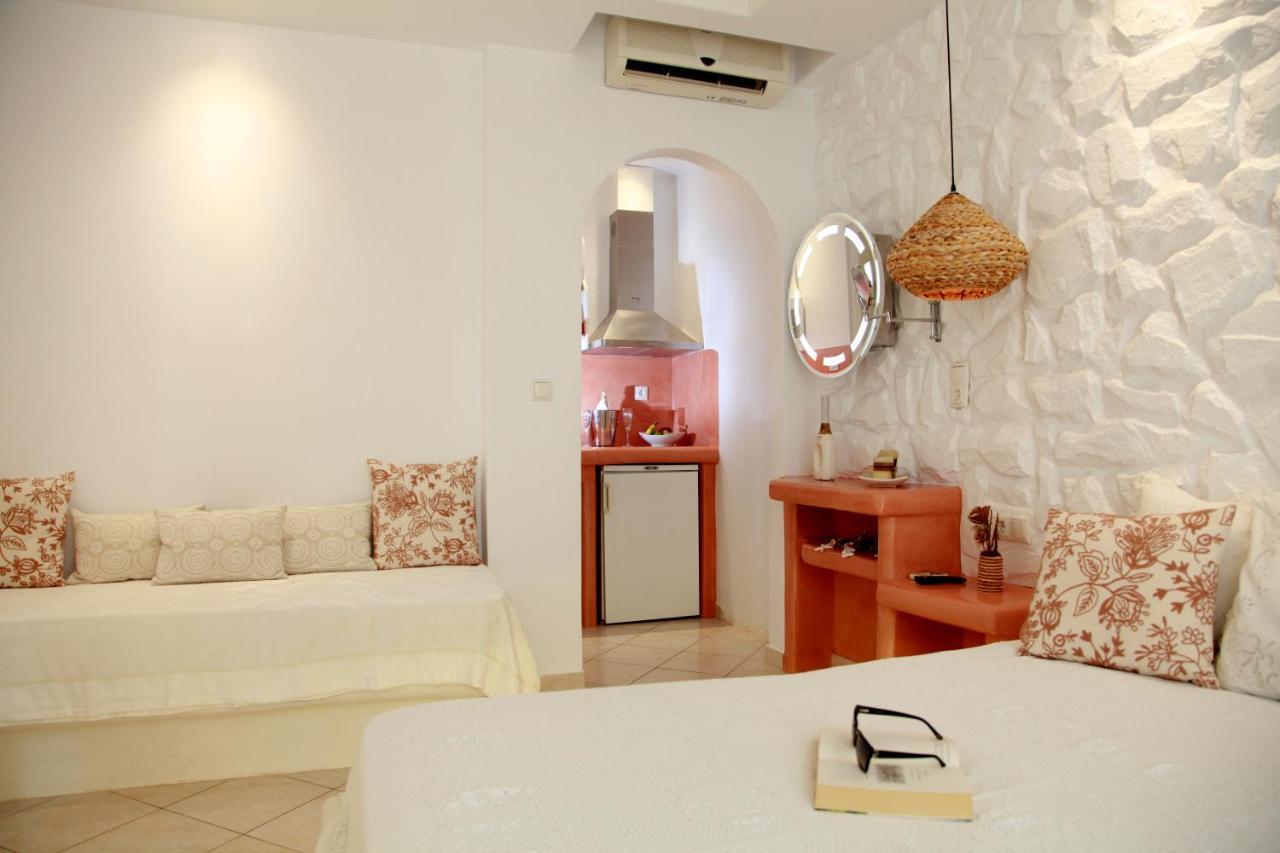 Maria'S Residence Agia Anna  Exterior photo